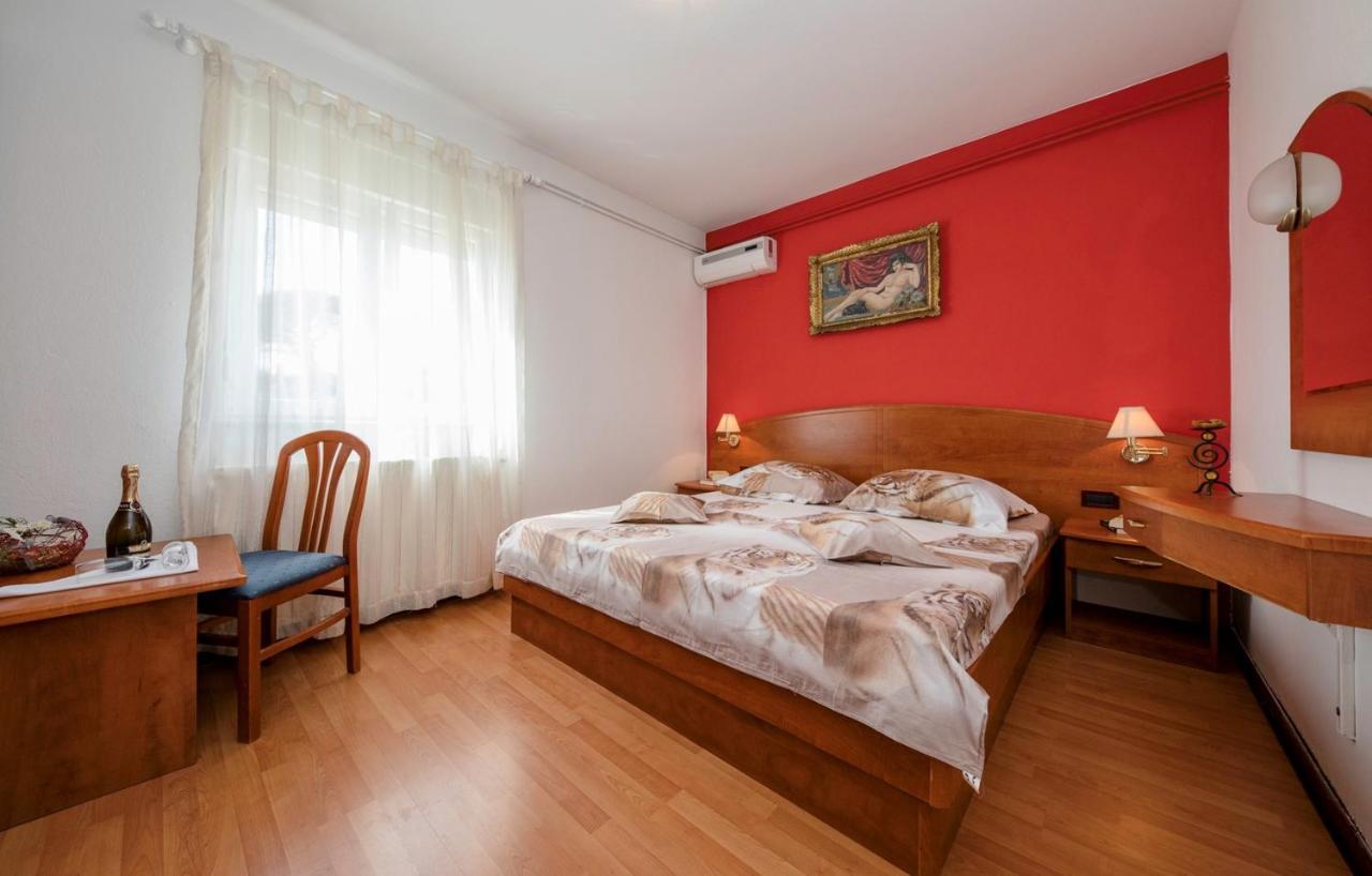 Apartment Dominik 2874 Palit Zewnętrze zdjęcie